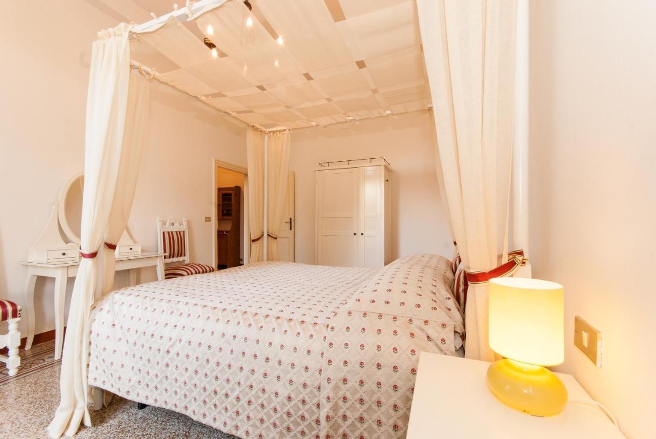 Oltrarno Apartments フィレンツェ エクステリア 写真