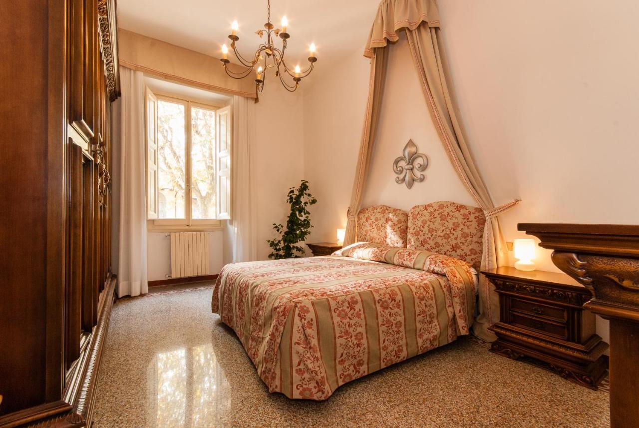 Oltrarno Apartments フィレンツェ エクステリア 写真