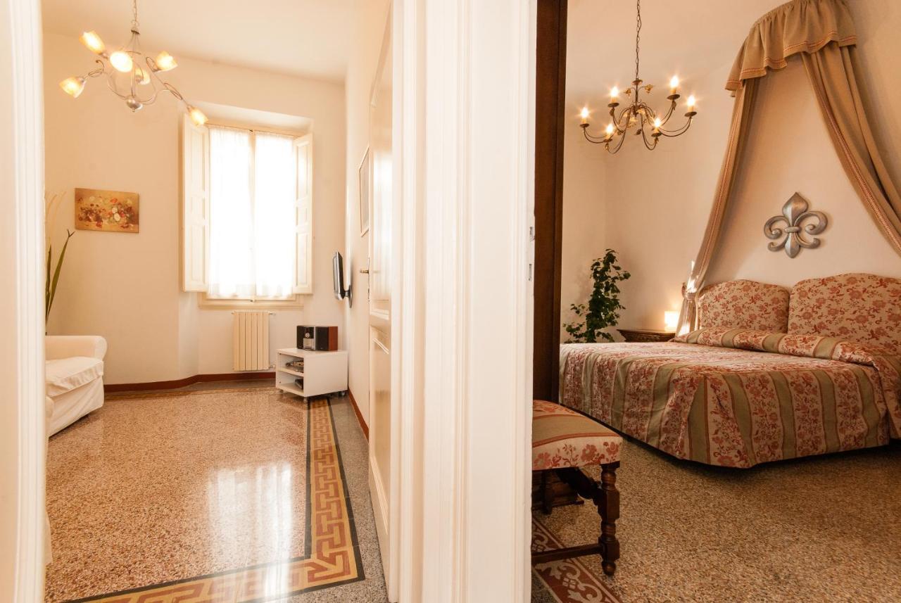 Oltrarno Apartments フィレンツェ エクステリア 写真