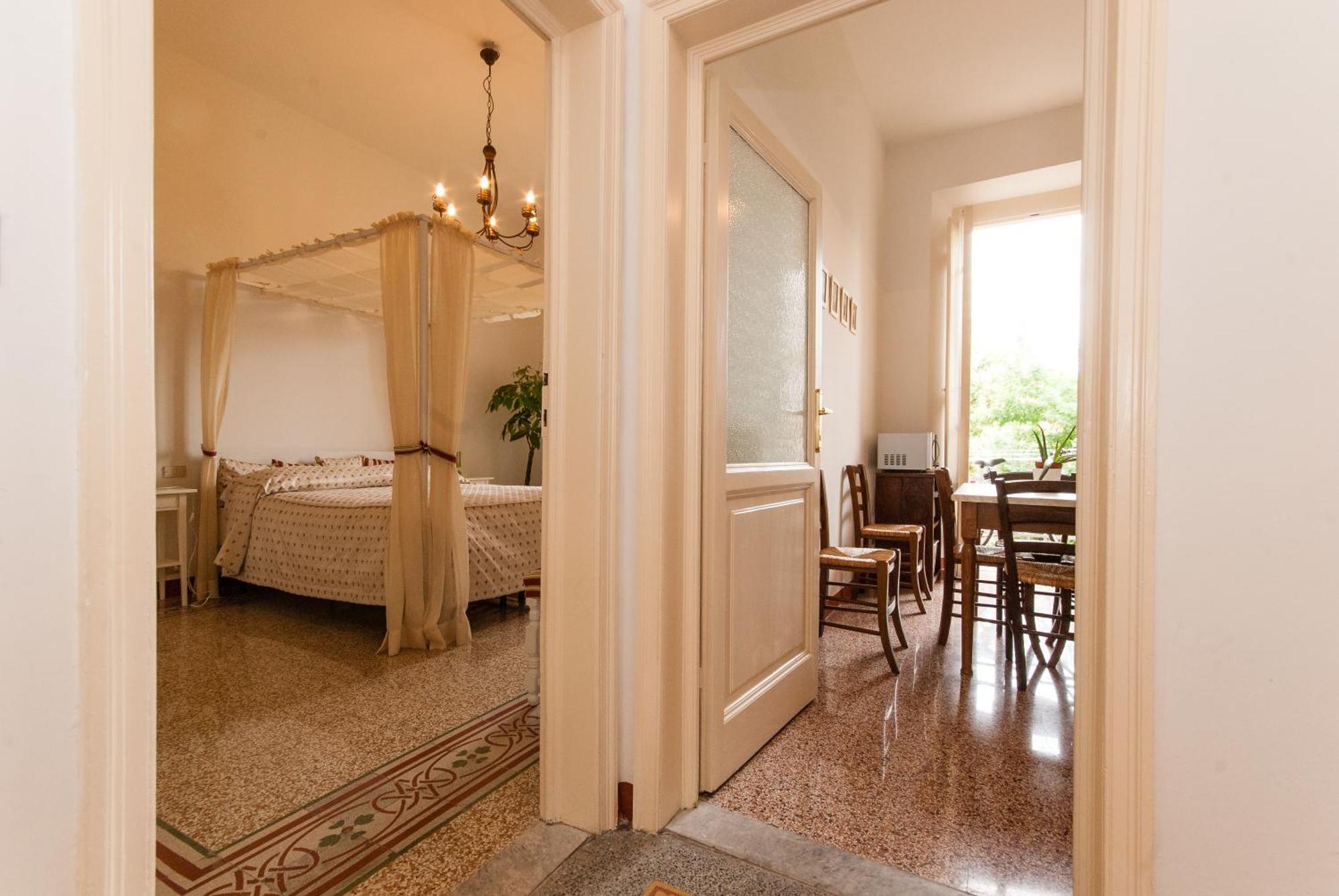 Oltrarno Apartments フィレンツェ 部屋 写真